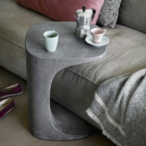 <h1><span>Table d'appoint </span>Kristalia Font</h1>